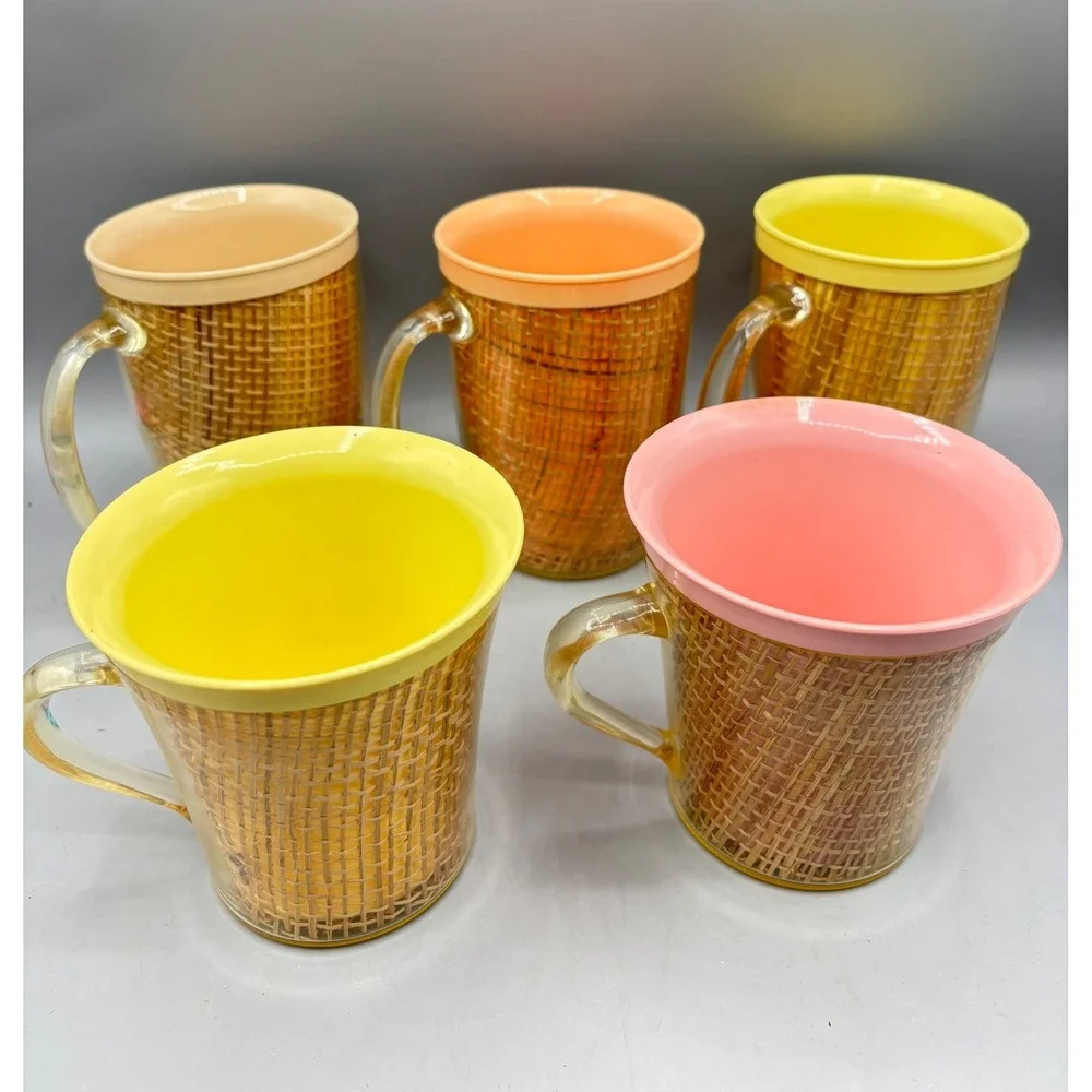Vintage Raffia Weave Insulated Plastic Mugs Set of 5 Pastel Ice Bucket‎
